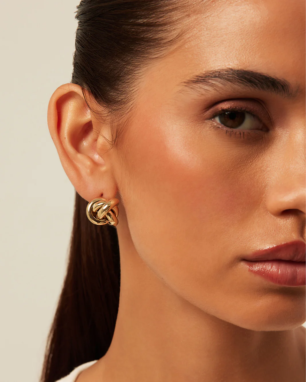 DELANEY EARRINGS - GOLD - Image 2